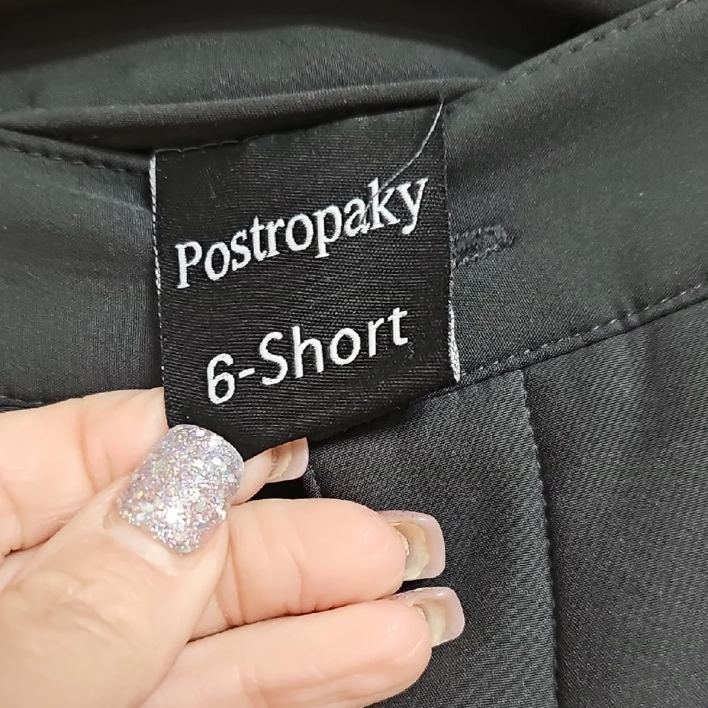 Women's Black and Gray Outdoor Pants - Picture 3 of 5